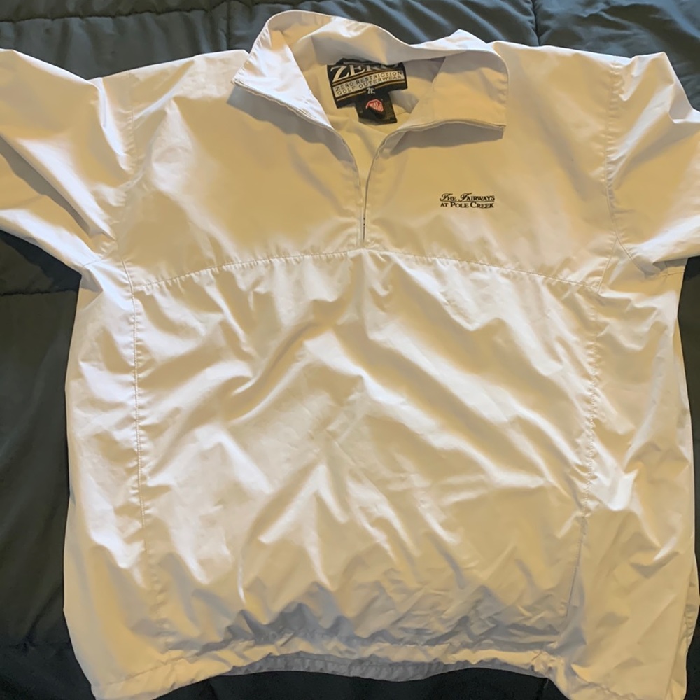 Vintage Zero golf out wear windbreaker.